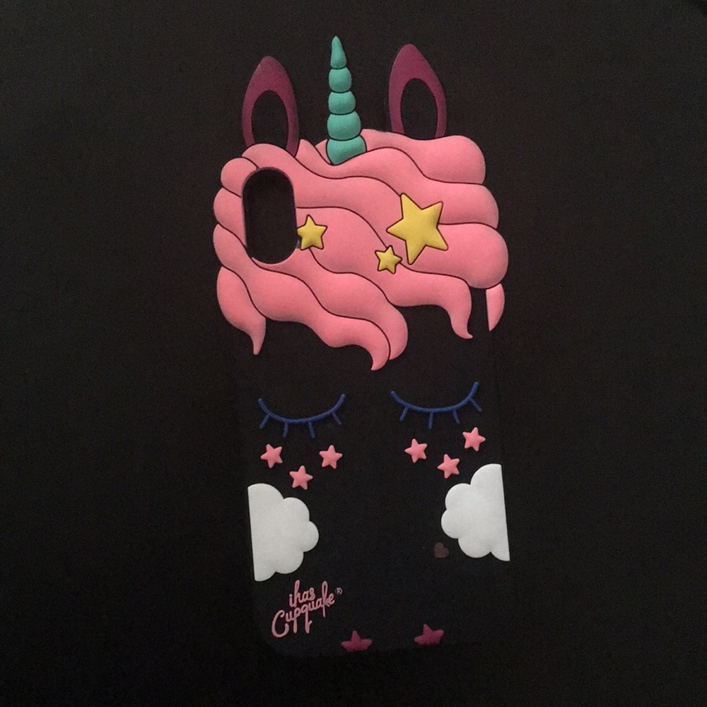 Black unicorn iPhone X case 💕